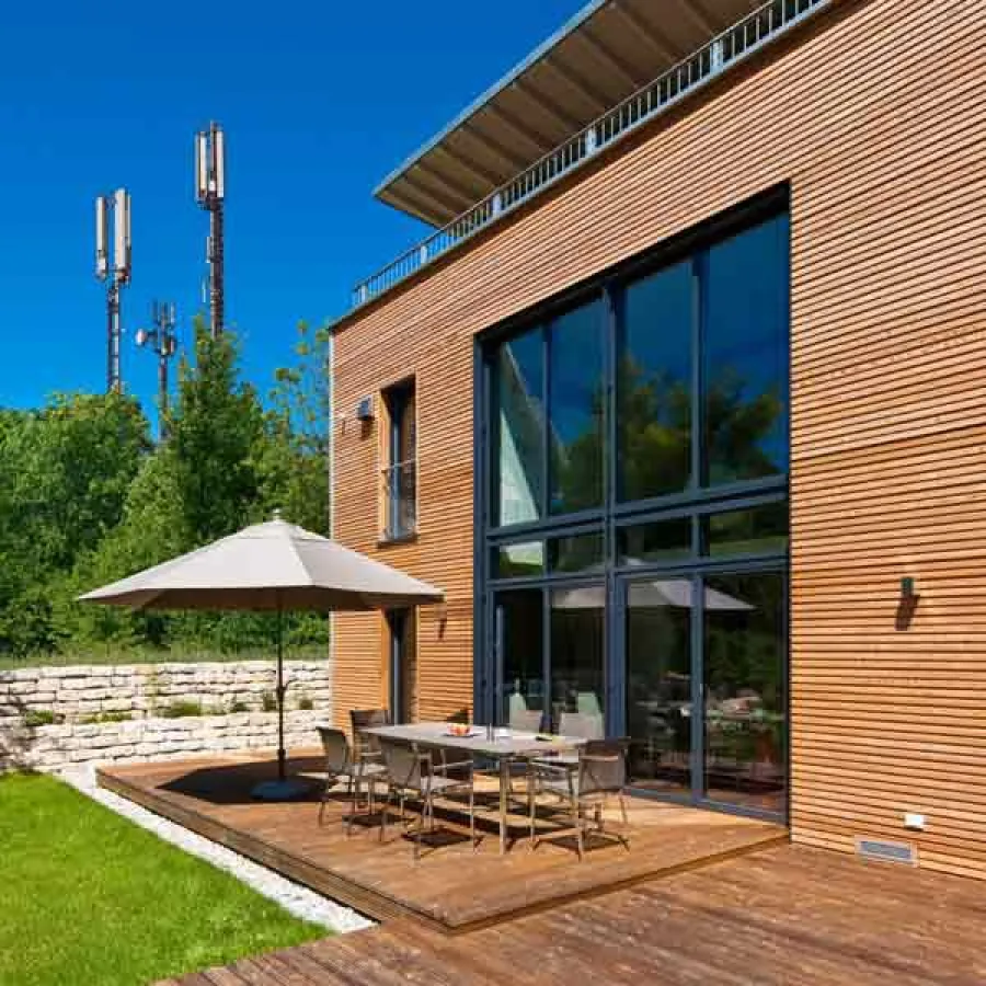 Ökohaus mit Elektrosmogschutzebene schützt vor Mobilfunkmasten www.baufritz.de