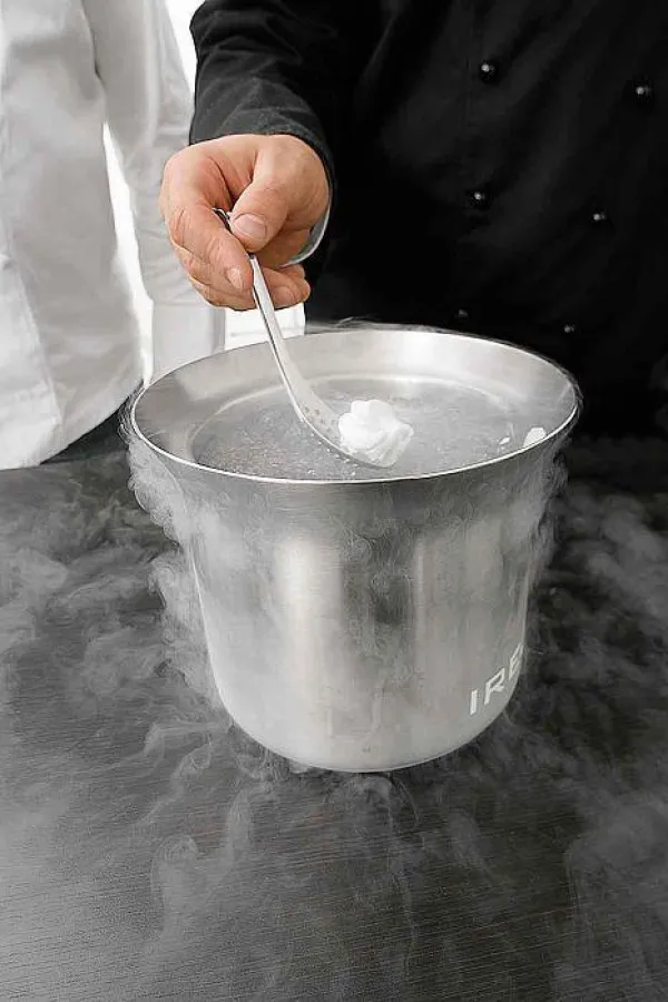 Sicher zubereiteter Stickstoff-Dragon