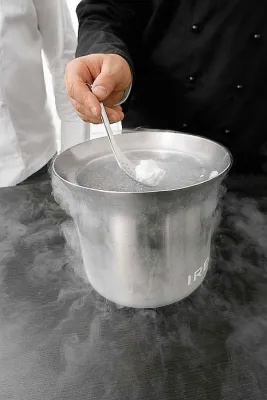 Bild: Molekulare Küche - Koch verliert beide Hände bei Unfall