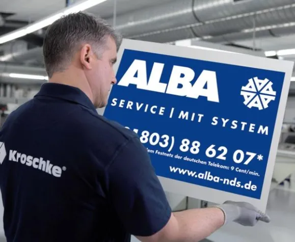 Bild: Werbeschilder und Werbeaufkleber aus einer Hand