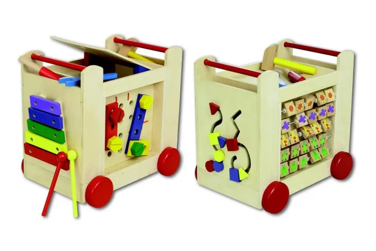 Bild: BEEBOO Großer Holzspielwagen punktet bei Verbrauchern - Kategoriesieg beim Goldenen Schaukelpferd