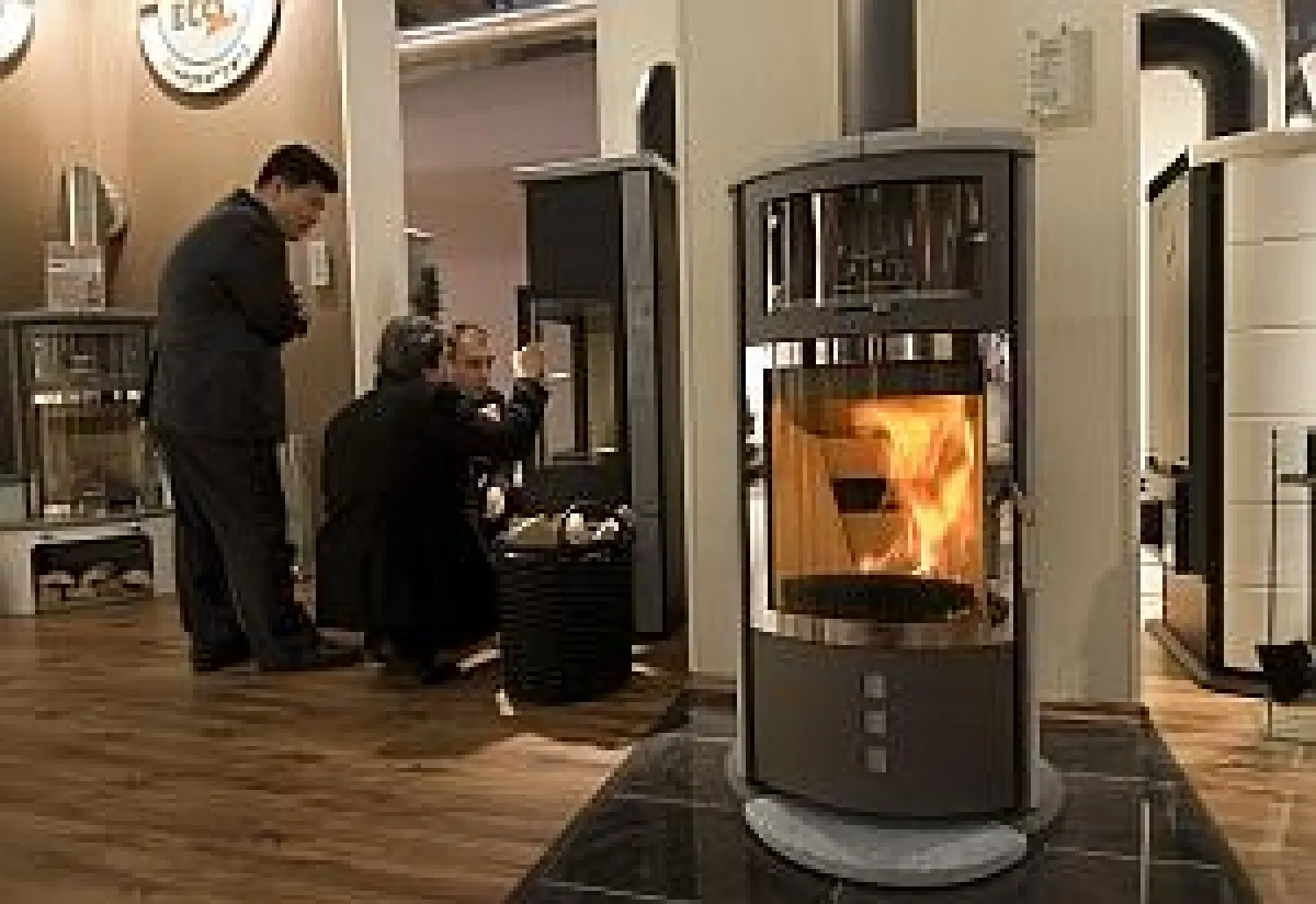 Kaminofen mit Feinstaubfilter - regenerativ heizen, das bedeutet zukunftssichere und behagliche Raumwärme für Sie