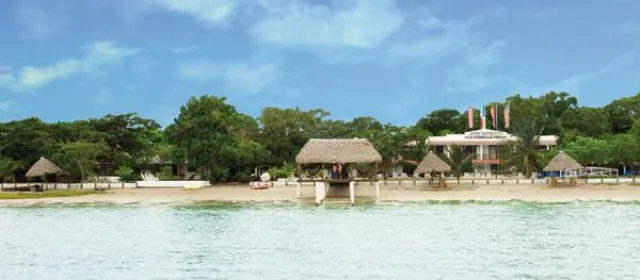 Bild: John Wayne würde ganz schön Augen machen, wenn er seine Insel heute sehen könnte