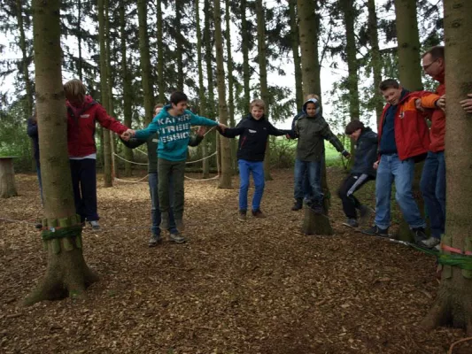 Bild: Netzwerk Pflegefamilien knüpft das Netz für Jugendliche enger