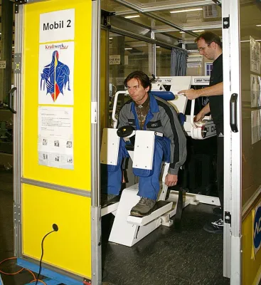 Bild: „Gesund belasten, statt krank schonen“ - Ergonomische Arbeitsplätze als wichtiger Produktivitätsfaktor