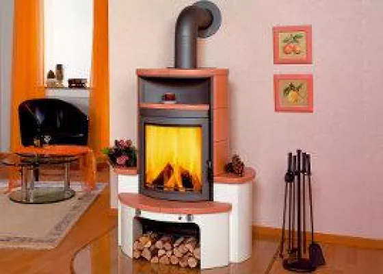 Bild: Gemütlich und heizkostensparend: Tipps für den Kauf von Kaminöfen