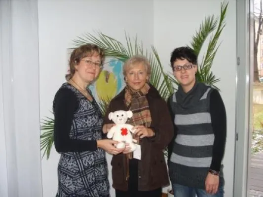 Bild: Reiseveranstalter AugustusTours hilft Kindern - Spendenübergabe an den Dresdner Kinderhilfe e.V.