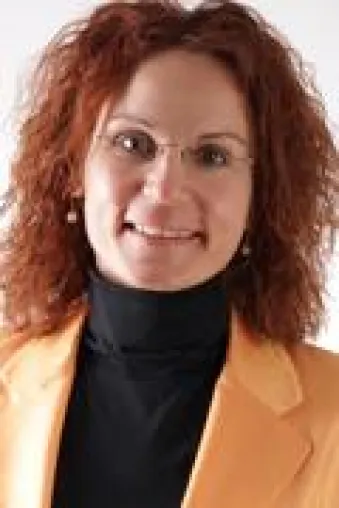 Thordis Eckhardt übernimmt neuen Lehrauftrag an der Medien-Hochschule MHMK in Köln Bild: Thordis Eckhardt übernimmt neuen Lehrauftrag an der Medien-Hochschule MHMK in Köln