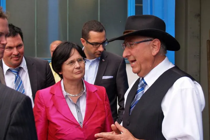 Bild: Ministerpräsidentin Lieberknecht besucht NESTRO