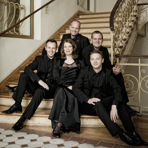 Bild: A-cappella-Konzert gegen Hunger - Calmus singt in Berlin