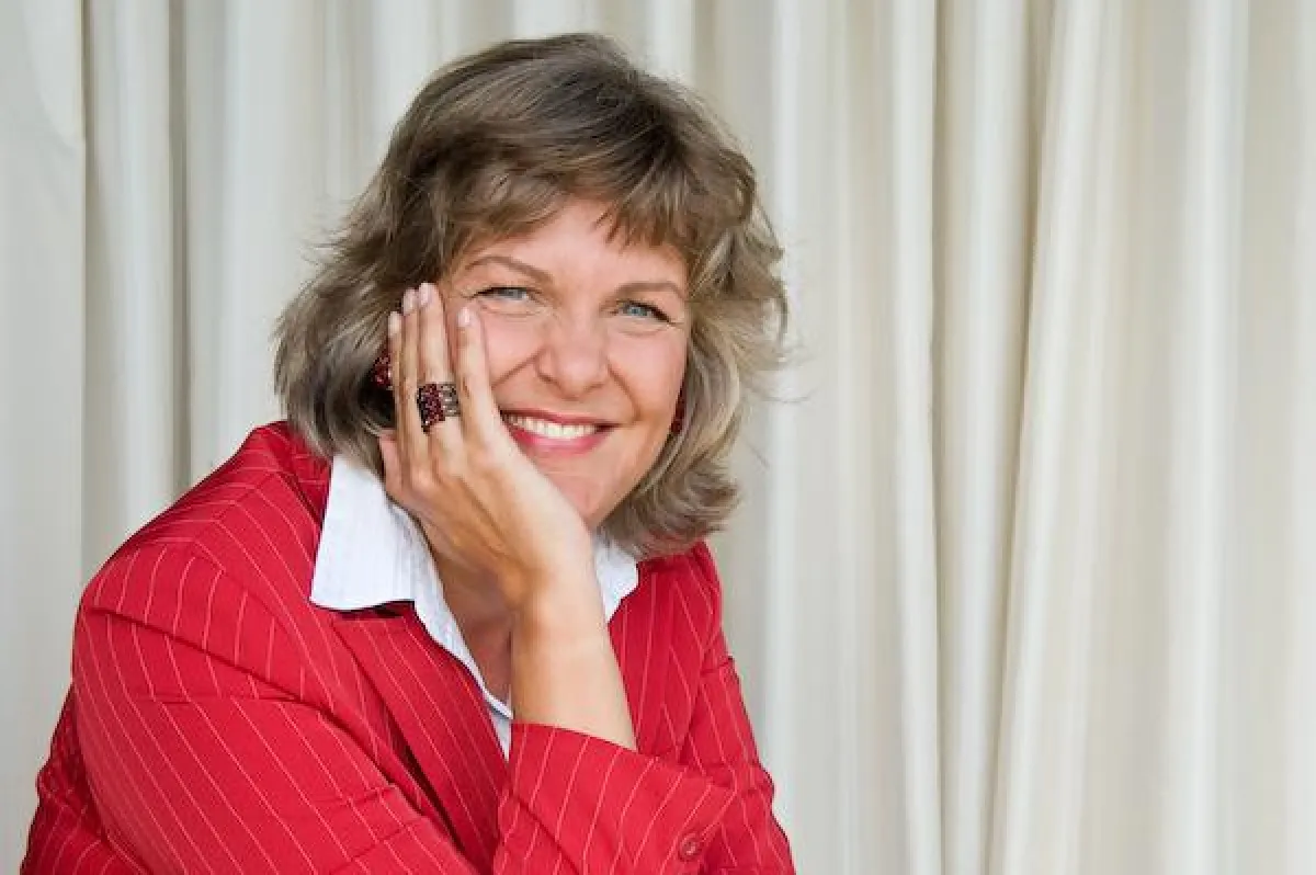 Bettina Stackelberg, Buchautorin; Coach und Frau für das Selbstbewusstsein