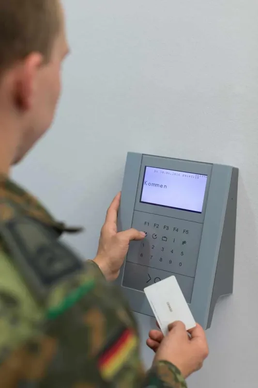 Arbeitszeiterfassung von primion bei der Bundeswehr