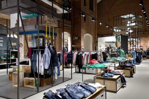 JAZZUNIQUE realisiert neuartiges Shop-Konzept für Karstadt in Göttingen Bild: JAZZUNIQUE realisiert neuartiges Shop-Konzept für Karstadt in Göttingen