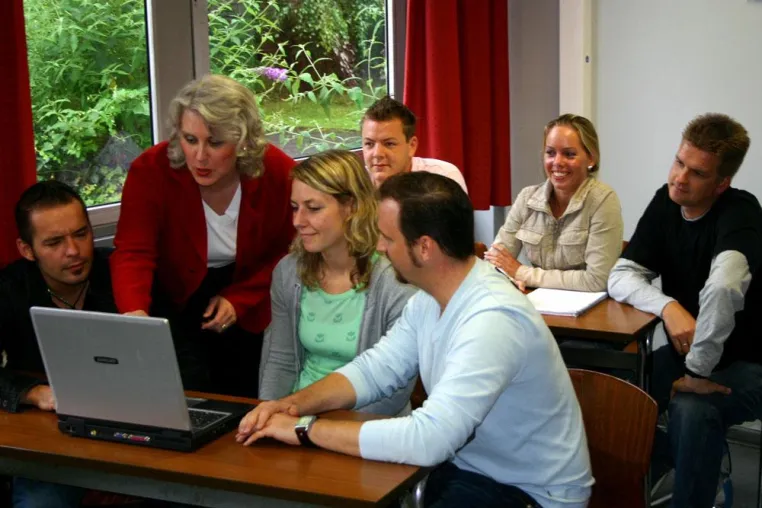 Bild: Rheinische Akademie informiert über Weiterbildung zum staatlich geprüften Betriebswirt