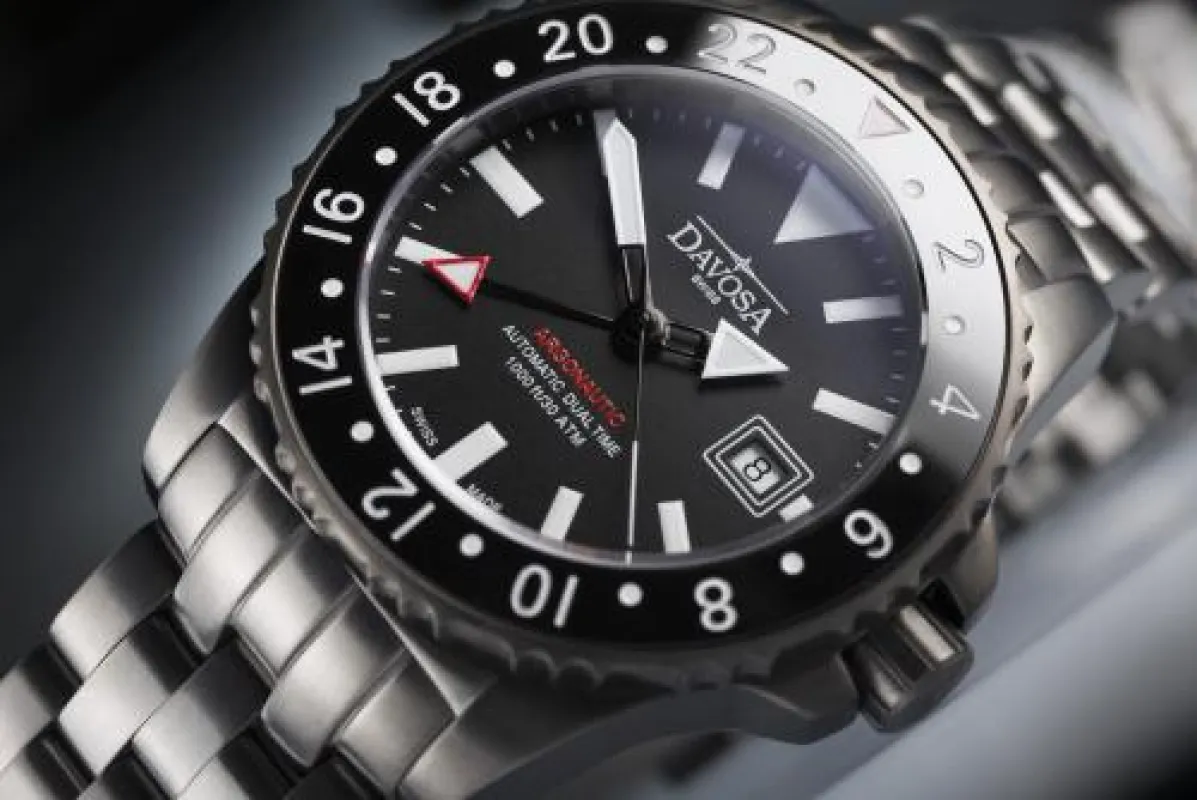 DAVOSA Argonautic Dual Time (GMT) - mit zweiter Zeitzone
