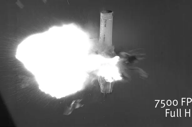 HD-Highspeed-Objektiv der Spitzenklasse Bild: HD-Highspeed-Objektiv der Spitzenklasse