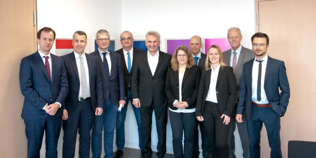 Teilnehmende des Strategiegesprächs Quantentechnologien in NRW.