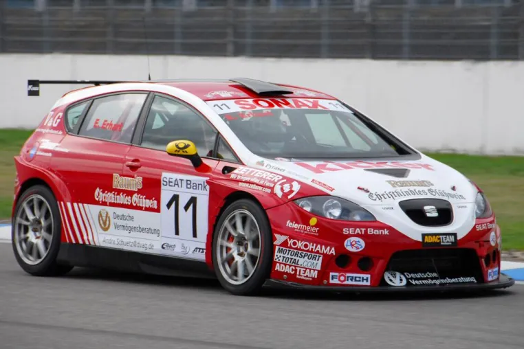 Vorschau Hockenheim: Elia Erharts erstes Rennen im Seat Leon Bild: Vorschau Hockenheim: Elia Erharts erstes Rennen im Seat Leon