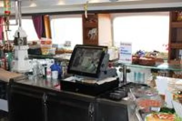 TCPOS geht an Bord bei Adler-Schiffen Bild: TCPOS geht an Bord bei Adler-Schiffen