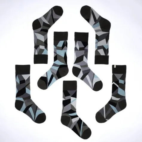 Mit URU SOLOSOCKS™ immer passende Socken parat Bild: Mit URU SOLOSOCKS™ immer passende Socken parat