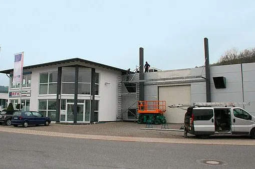 Kunststoffverarbeitung mit optimalen Produktionsbedingungen Bild: Kunststoffverarbeitung mit optimalen Produktionsbedingungen