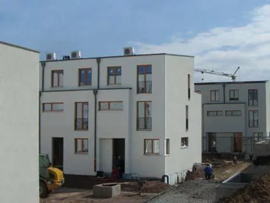 Bild: Großeinsatz - Wärmepumpe Altherma LuviType kommt in fünfundfünzig Passivhäuser