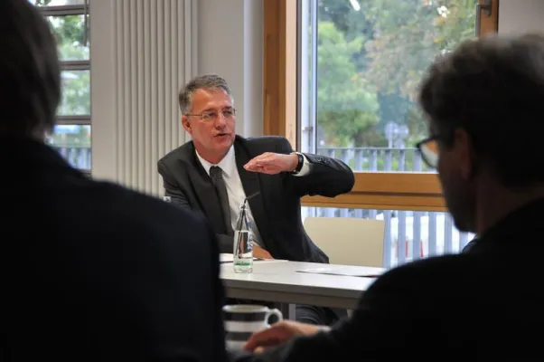 Bild: Staatssekretär vom Bundesumweltministerium zu Besuch an der FH Lübeck