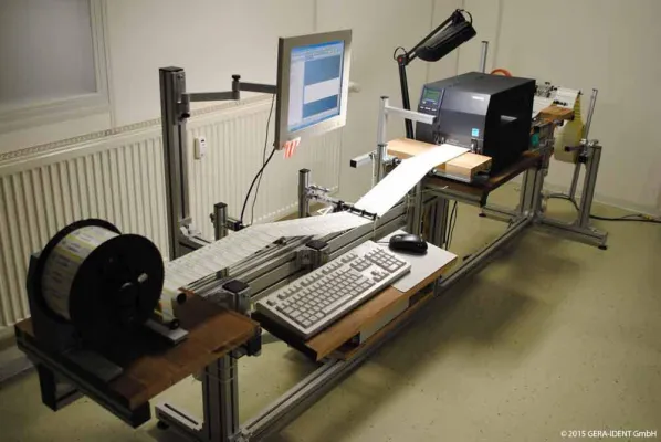 Bild: IV. Konfektionierstrecke für UHF-Labels in Betrieb