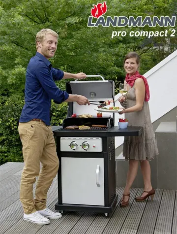 Bild: Auf gute Grill-Nachbarschaft mit Landmann