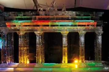 Bild: CoolEnergy hält Berliner Eiskunstfestival „in Form“