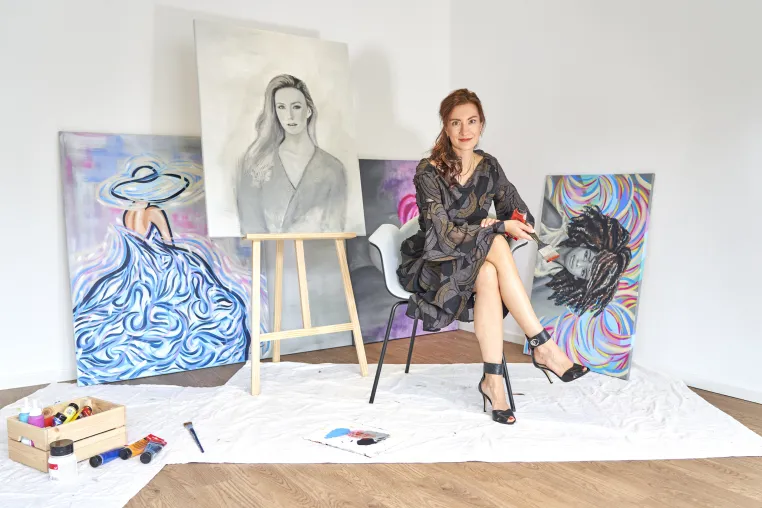 Bild: Eine Kunstausstellung von Damaris Dorawa in der Otto-von-Bismarck-Stiftung Friedrichsruh 13.05. – 09.06.2023