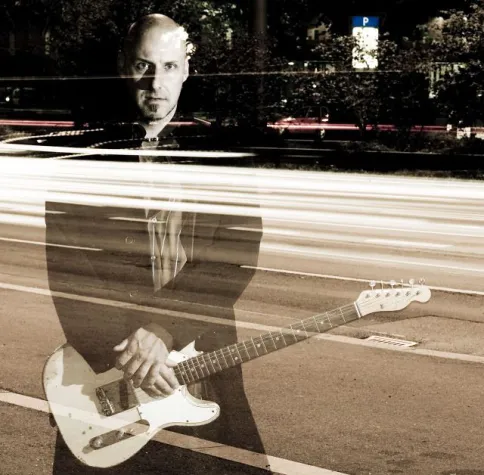 Bild: THORSTEN WINGENFELDER geht auf Tour