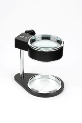 Bild: Messlupe für Dokumentprüfung und Fingerabdrücke