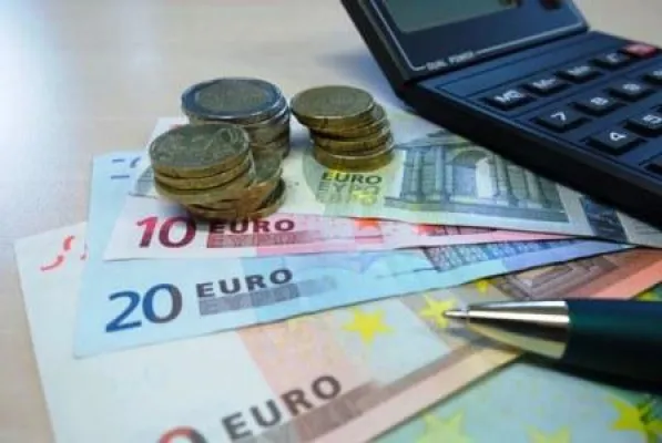 Bild: Bearbeitungsgebühren bei Krediten unzulässig: So kommen Kunden jetzt an ihr Geld