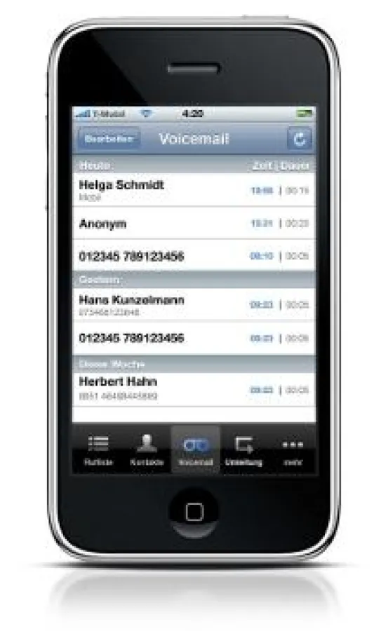 Die STARFACE GmbH zeigt auf der ?Aufschwung 2010? den neuen STARFACE iPhone-Client, der allen Telefonanlagenkomfort auf das Kult-Smartphone bringt.