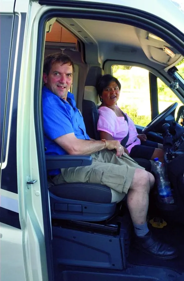 Auf Wohnmobil-Tour waren Bauer Josef und seine Frau aus der RTL-Sendung Bauer sucht Frau.