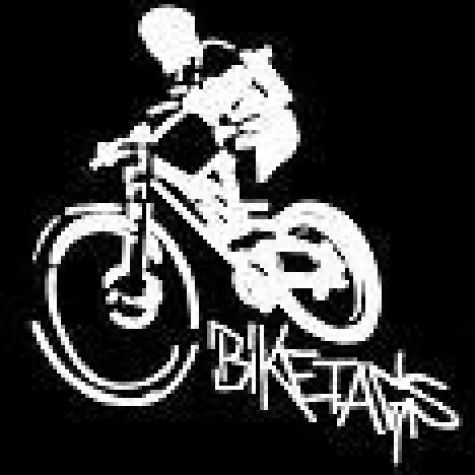 Bild: biketags - Kunst auf Radtrikots ab April 2008 im Fachhandel