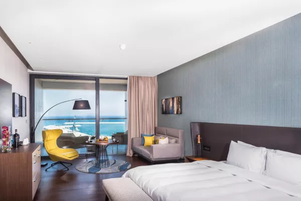 Bild: Radisson Blu eröffnet Hotel auf Zypern