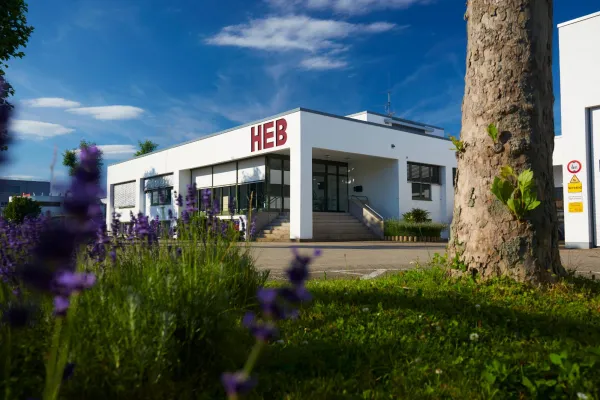Bild: HEB Freiburg – 40 Jahre Kompetenz in Hydraulikzylindern - Zylinder nach Maß