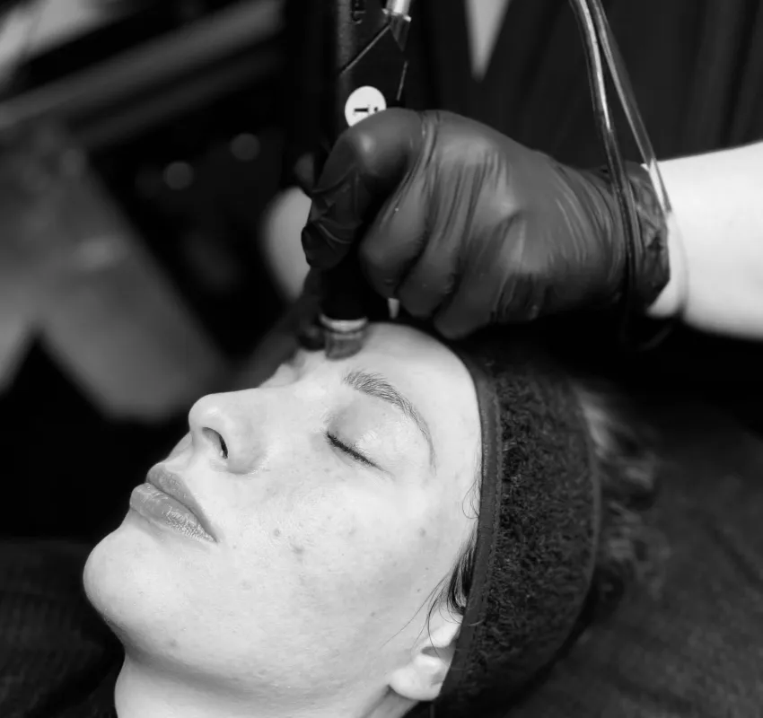 HydraFacial Treatment (© MIA Aesthetics GmbH & Co.KG)