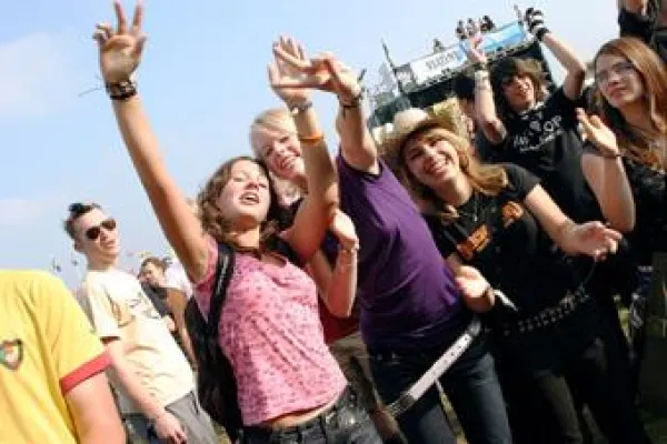 Bild: Rockfestival am Meer - Jede Menge Top Acts beim Deichbrand Rockfestival 2008 in Cuxhaven