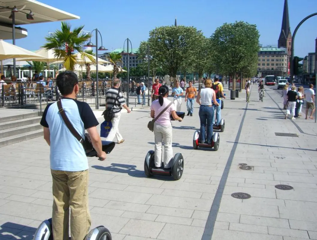 Segwayfahrer in Hamburg