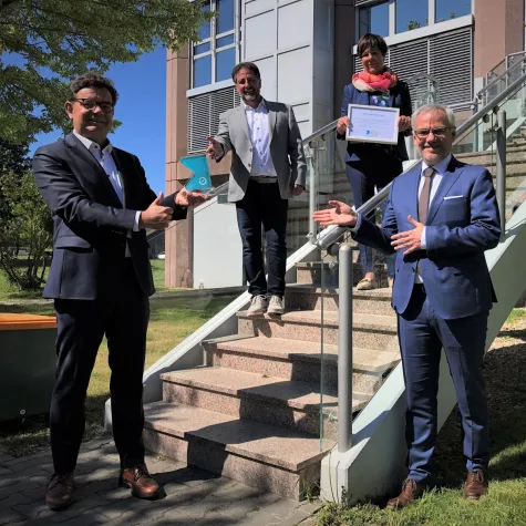 REALTECH AG mit Gütesiegel SERVIEW CERTIFIEDTOOL ausgezeichnet Bild: REALTECH AG mit Gütesiegel SERVIEW CERTIFIEDTOOL ausgezeichnet