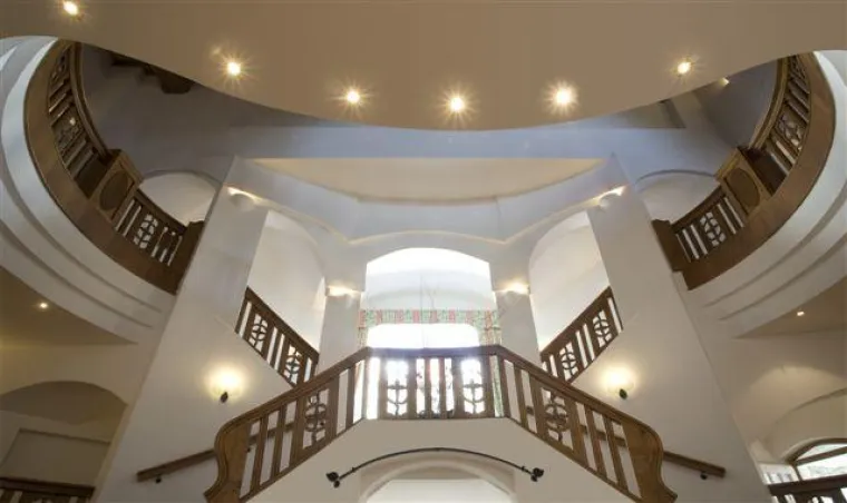 Bild: Energie und Geld sparen mit LED-Leuchten der Serie ECOBEAM von LEDxON Replace GmbH