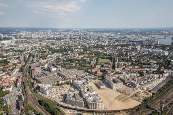 Bild: Sechs Freunde in Hamburg seit Mai 2020 mit 242 neuen Mietern
