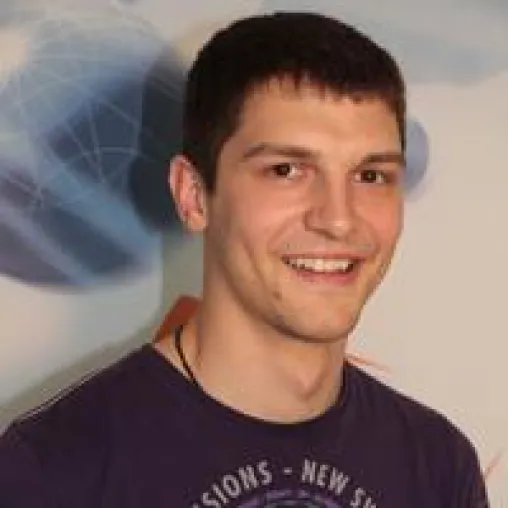 Bild: Aaronn baut den technischen Support weiter aus