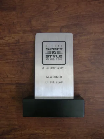 COOGI wird Newcomer of the Year bei der GQ Style Night presented by Volvo Bild: COOGI wird Newcomer of the Year bei der GQ Style Night presented by Volvo