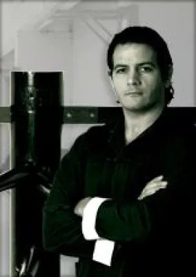 Bild: Sifu Schenkel feiert 20 Jahre Wing Tsun