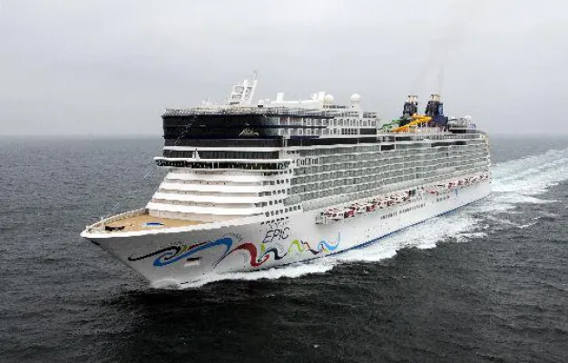 Singlereisen.de: Katalanische Tage an der Costa Brava für Singles & Alleinreisende mit Mittelmeer-Kreuzfahrt Bild: Singlereisen.de: Katalanische Tage an der Costa Brava für Singles & Alleinreisende mit Mittelmeer-Kreuzfahrt