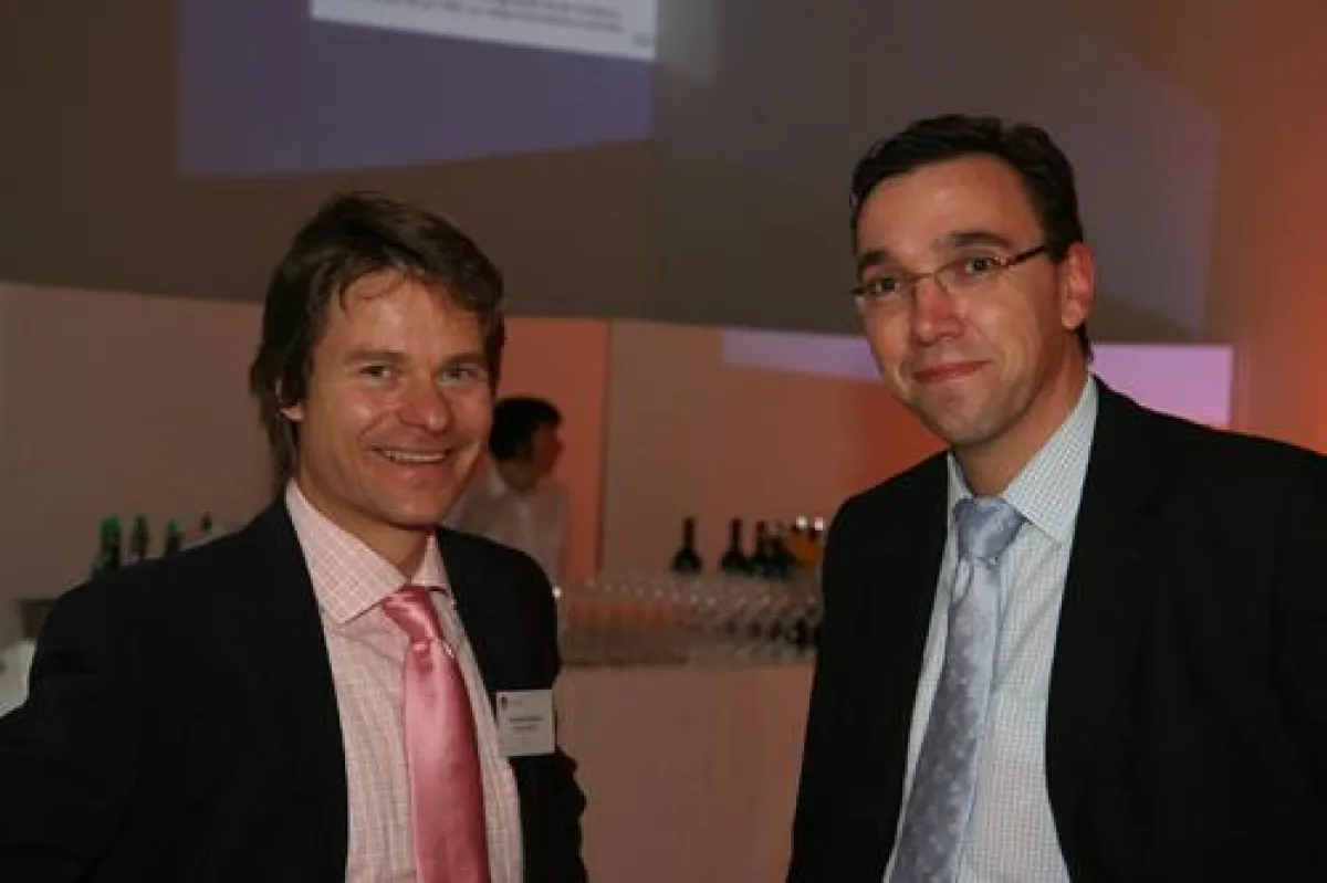 Michael C. Eichner (rechts) mit Niederlassungsleiter Andreas Czaplinski